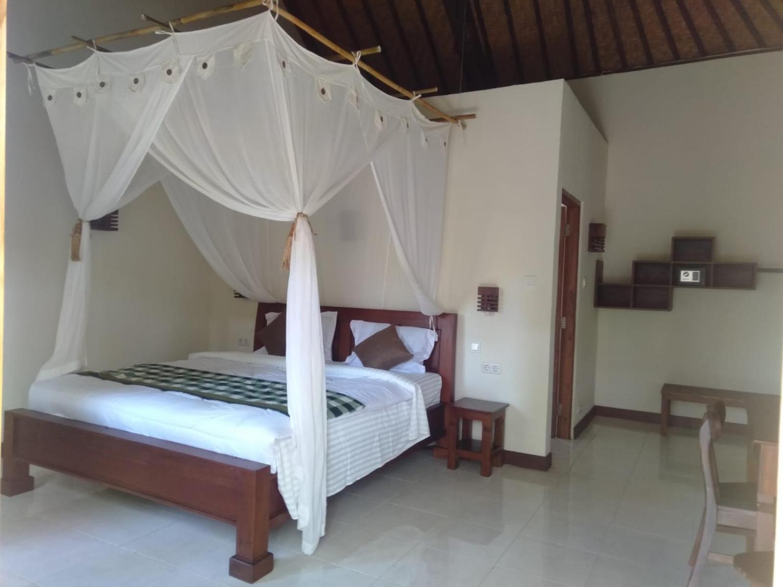 Hotel Batu Ampar Menjangan Banyuwedang Exterior foto