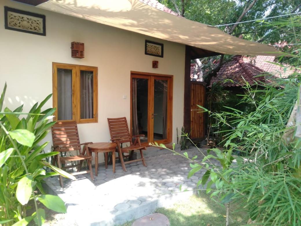 Hotel Batu Ampar Menjangan Banyuwedang Exterior foto